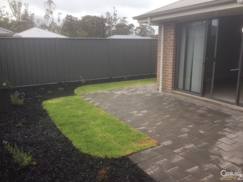 8 Rawlings Circuit, Evanston SA 5116