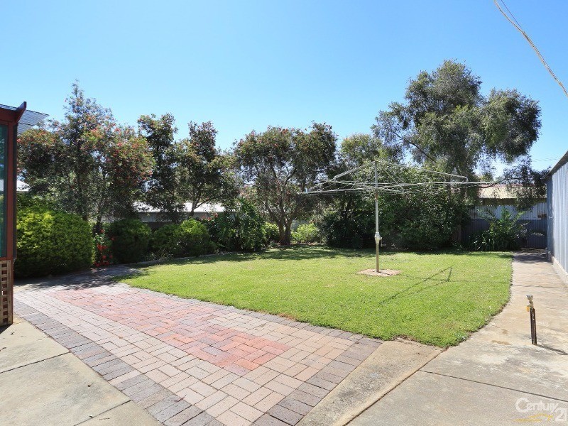16 Debney Avenue, Ingle Farm SA 5098