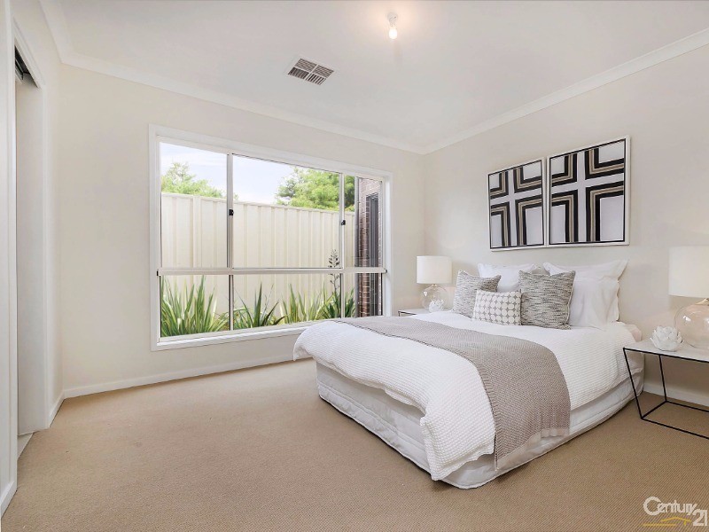 12 Fazzolari Circuit, Paralowie SA 5108