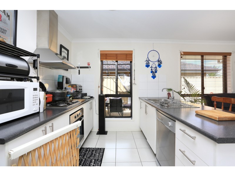 33 Small Crescent, Smithfield Plains SA 5114