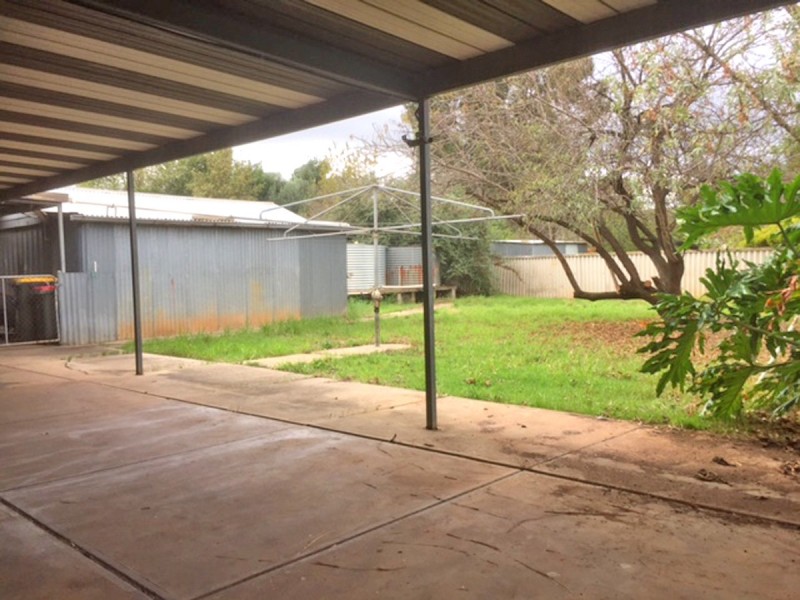 43 Fairfield Road, Elizabeth Grove SA 5112