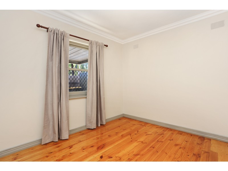 2 Aquamarine Drive, Salisbury East SA 5109