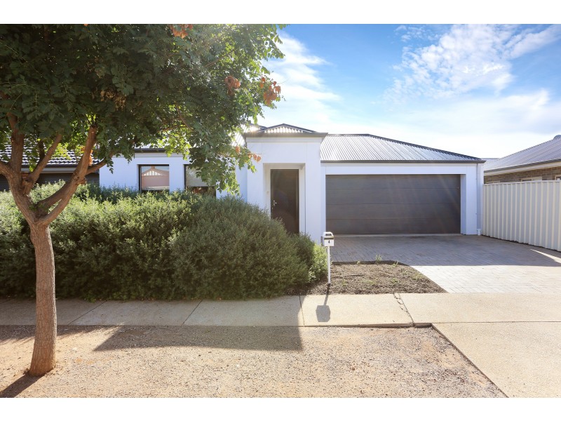 4 Aurora Street, Andrews Farm SA 5114