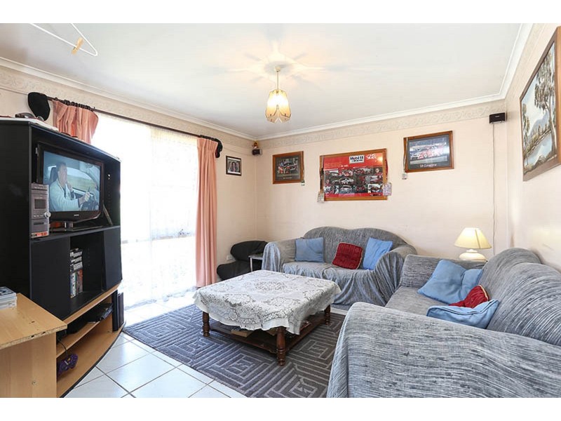 3 Amaroo Court, Smithfield SA 5114