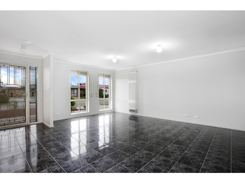 77 General Drive, Paralowie SA 5108