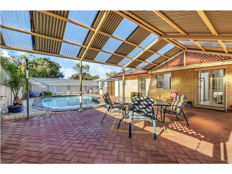 17 Raner Avenue, Parafield Gardens SA 5107