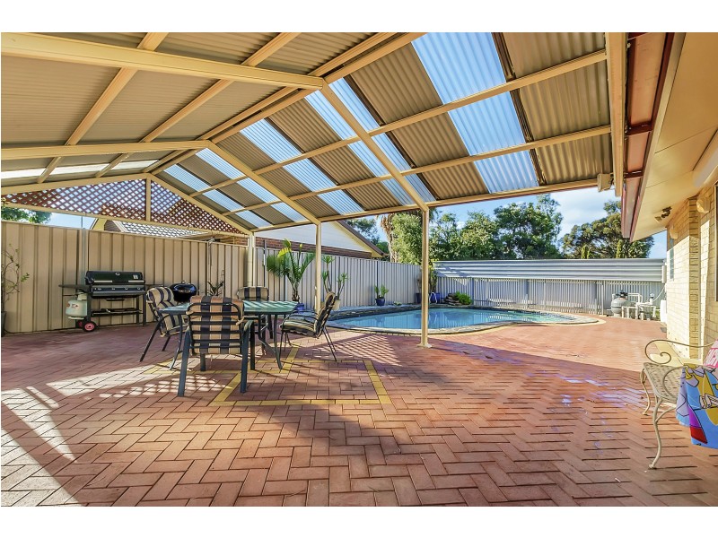 17 Raner Avenue, Parafield Gardens SA 5107