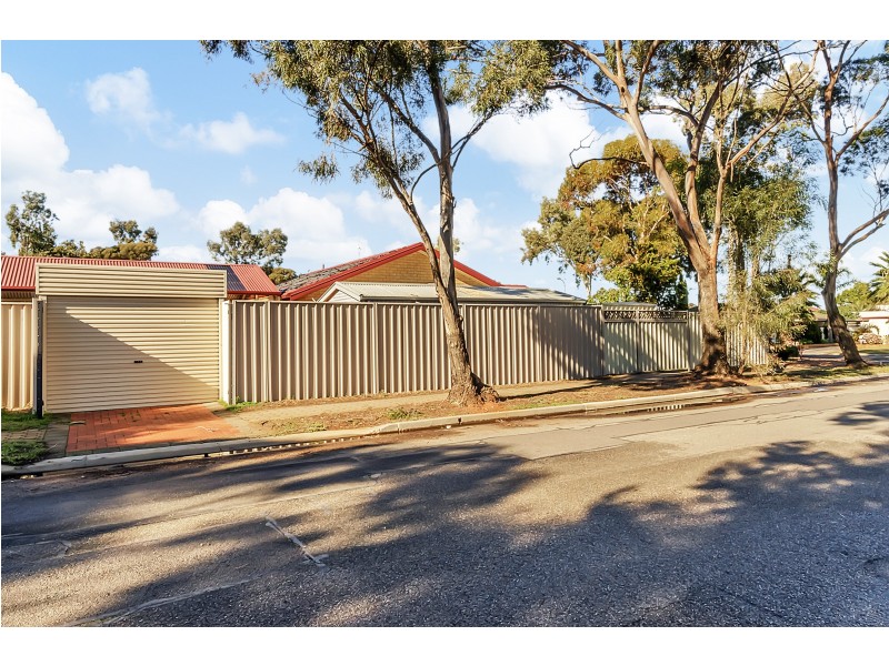 17 Raner Avenue, Parafield Gardens SA 5107