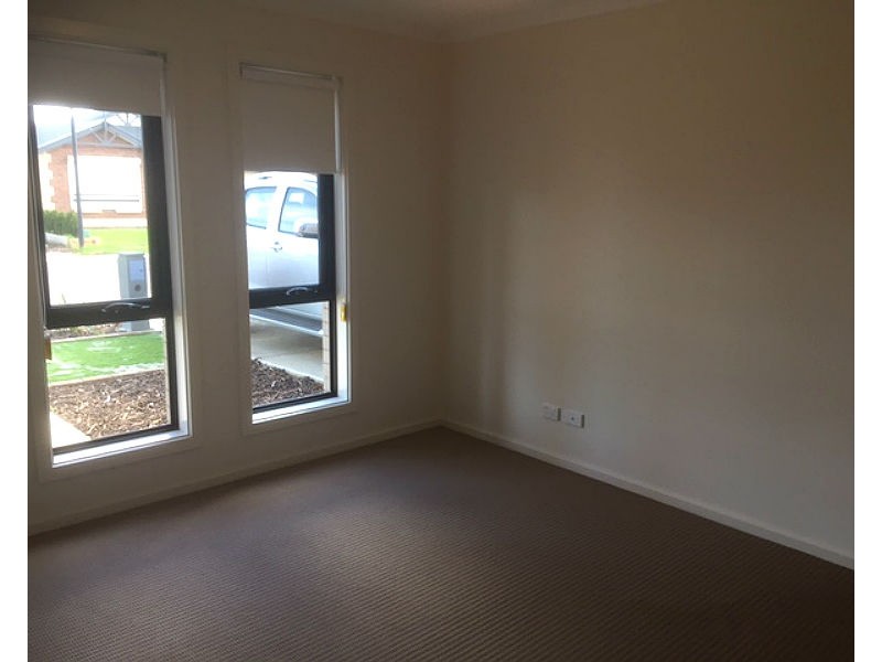 27 Elly Drive, Munno Para West SA 5115