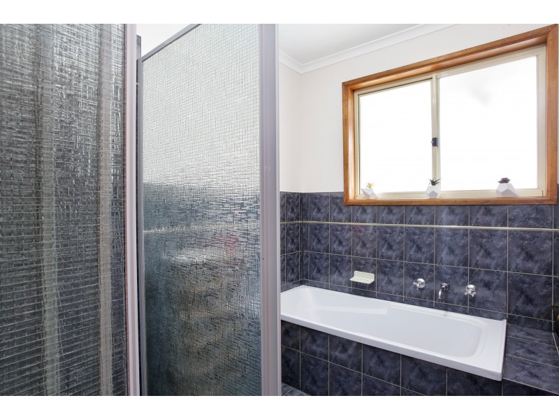 65 Greenridge Court, Wynn Vale SA 5127