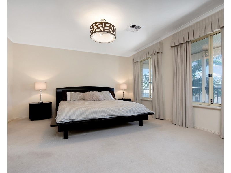 65 Waterside Drive, Burton SA 5110