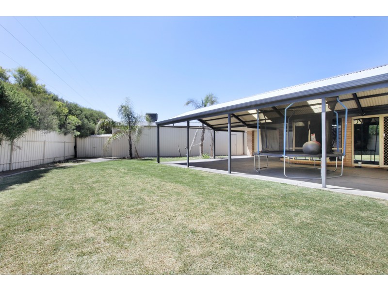 10 Mensforth Court, Paralowie SA 5108