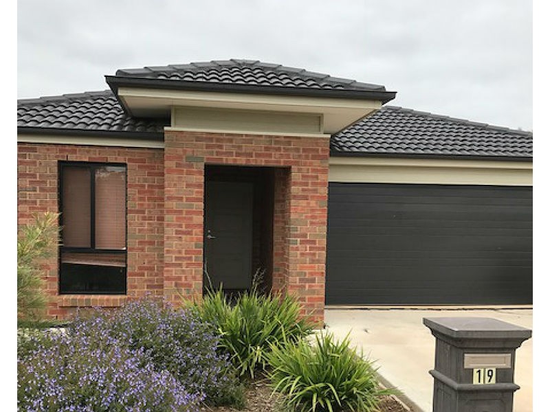 19 Gardiner Street, Smithfield SA 5114