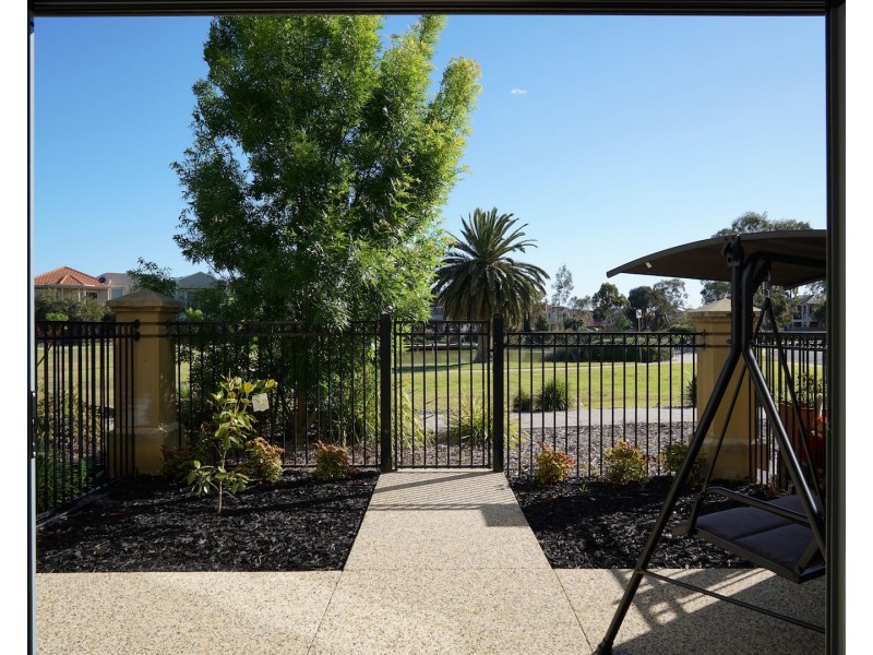 3 MacMillan Avenue, Mawson Lakes SA 5095