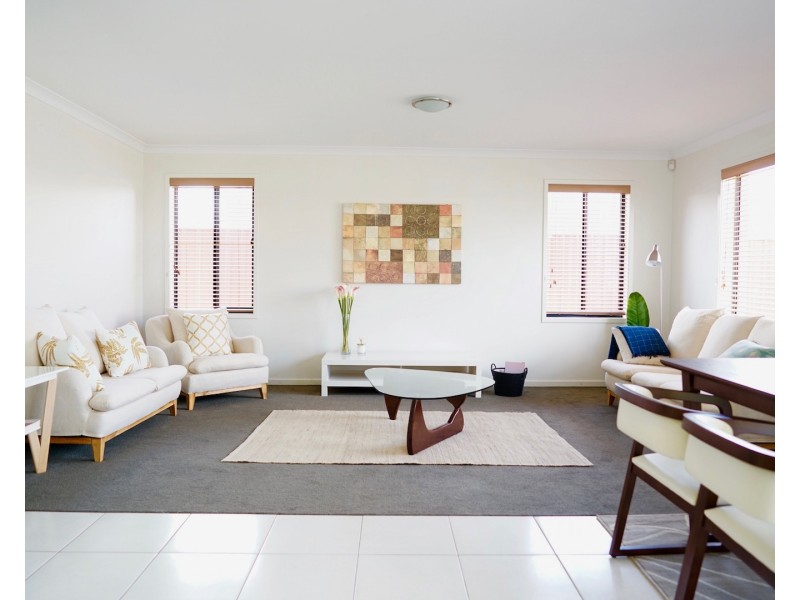 19 Gardiner Terrace, Smithfield SA 5114