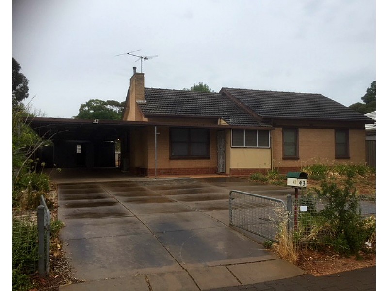 43 Fairfield Road, Elizabeth Grove SA 5112