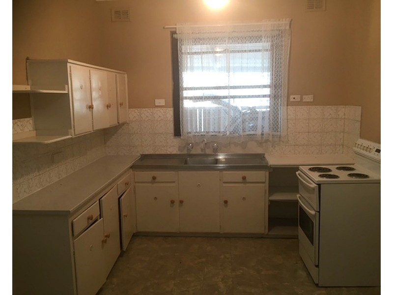 43 Fairfield Road, Elizabeth Grove SA 5112