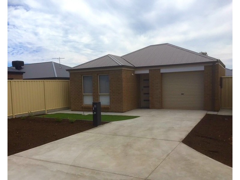 11 Parkfield Loop, Paralowie SA 5108