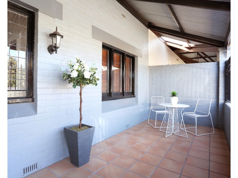 3A Yuill Street, Glenelg SA 5045