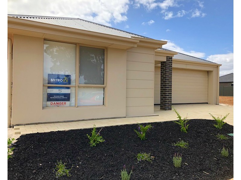 40 Dudley Street, Mansfield Park SA 5012