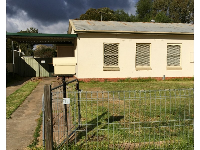 11 Hogarth Road, Elizabeth South SA 5112