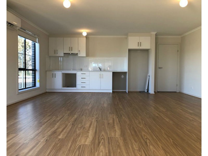 3 Jeffries Lane, Munno Para West SA 5115