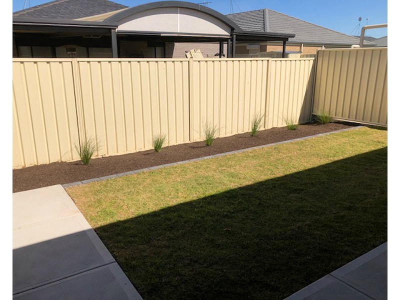 12 Helene Street, Munno Para West SA 5115