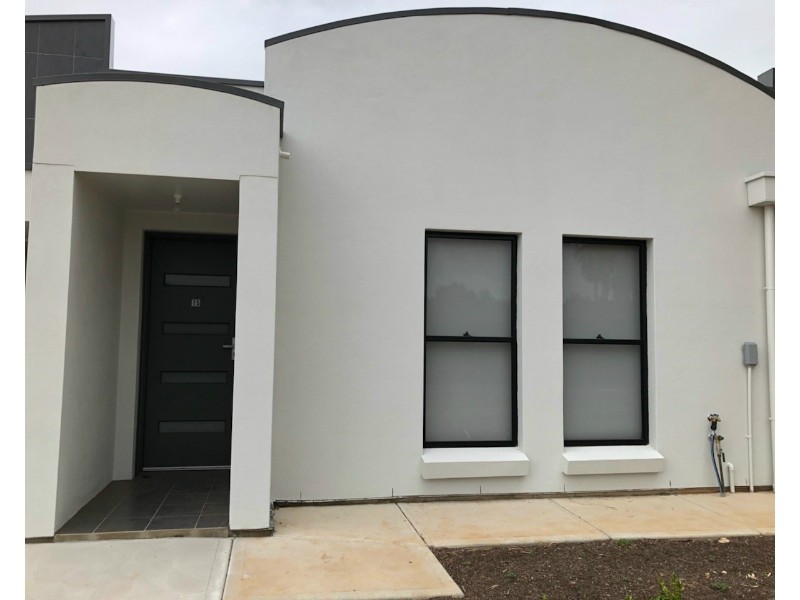 15 Jeffrey Road, Munno Para West SA 5115