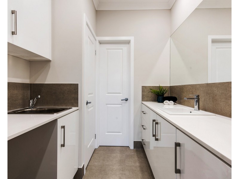 91 Valley Road, Hope Valley SA 5090