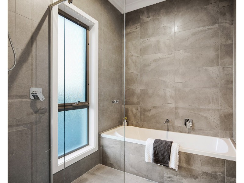 91 Valley Road, Hope Valley SA 5090