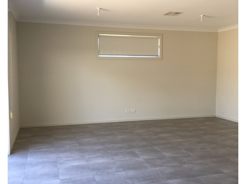 16 Dewit Street, Salisbury Downs SA 5108