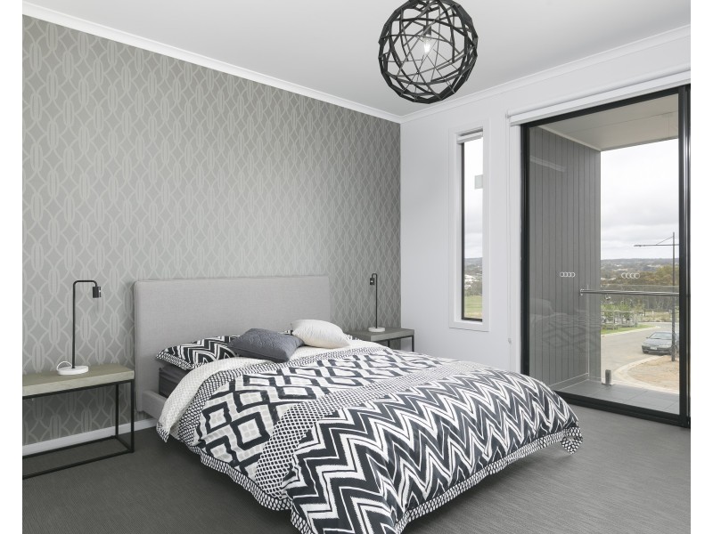 9 Lucerne Crescent, Mount Barker SA 5251