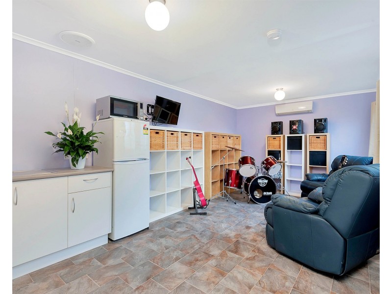 14 Jeffries Road, Salisbury East SA 5109