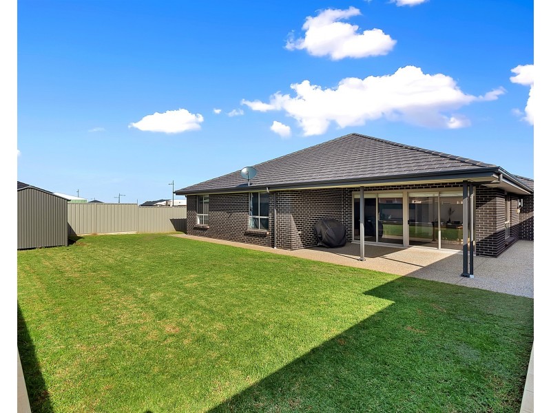 12 Pine Avenue, Virginia SA 5120