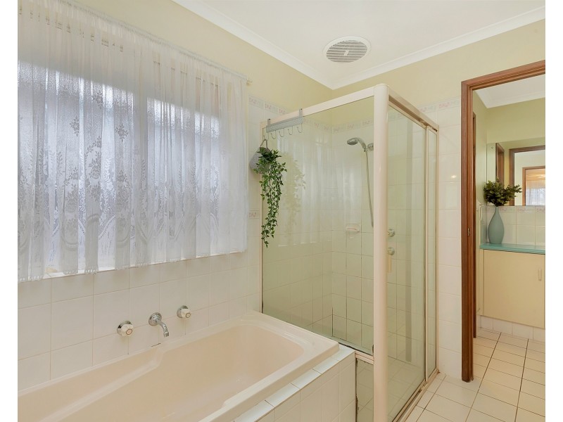 39 General Drive, Paralowie SA 5108