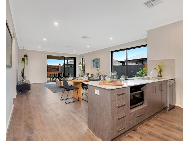 19 Lillypilly Walk, Andrews Farm SA 5114