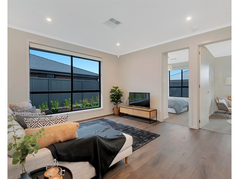 19 Lillypilly Walk, Andrews Farm SA 5114