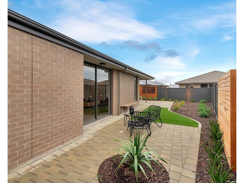 19 Lillypilly Walk, Andrews Farm SA 5114
