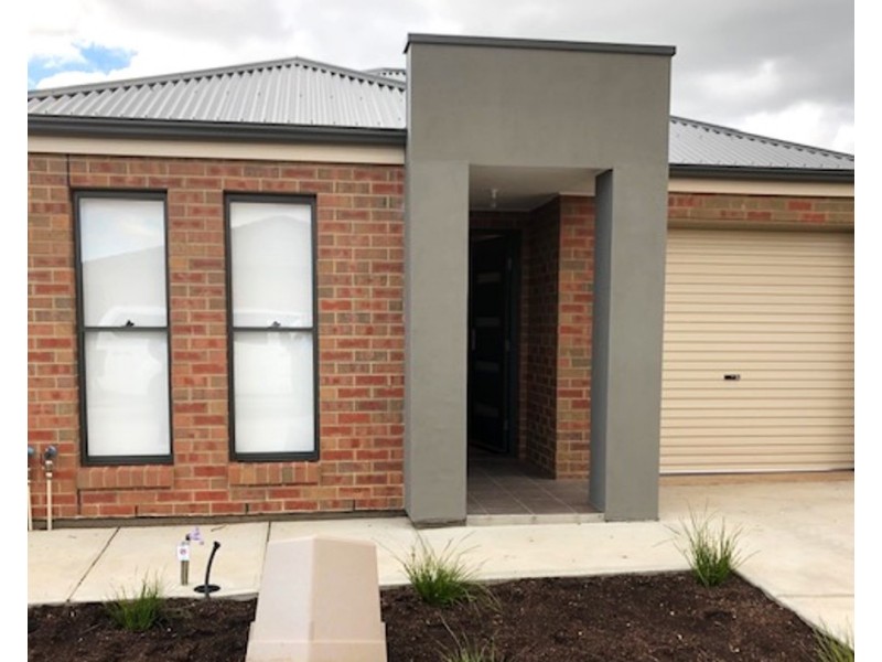 2/55 Cherry Avenue, Direk SA 5110