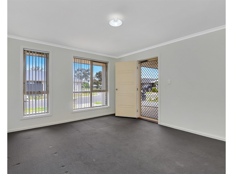 15 Rawlings Circuit, Evanston SA 5116