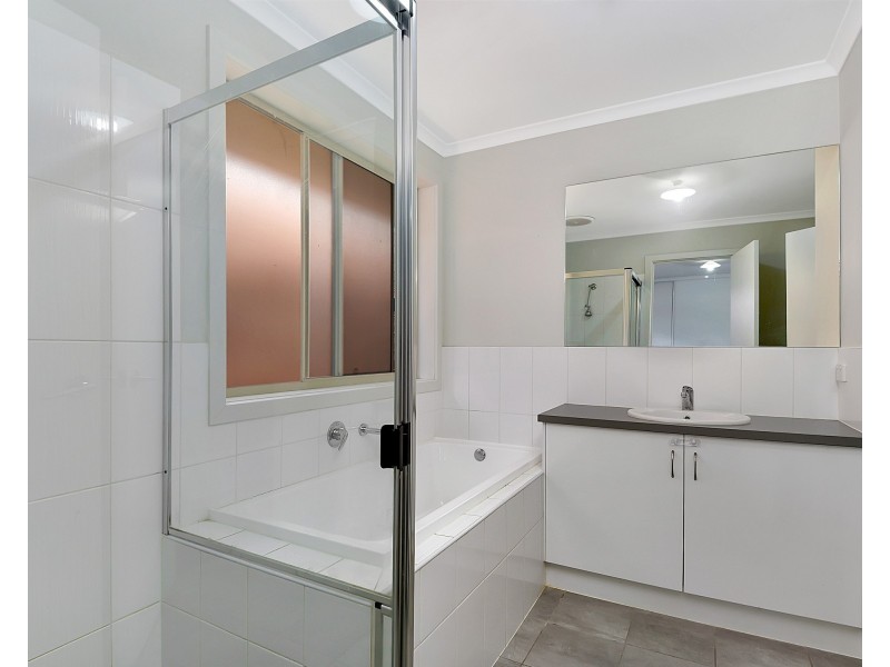 15 Rawlings Circuit, Evanston SA 5116