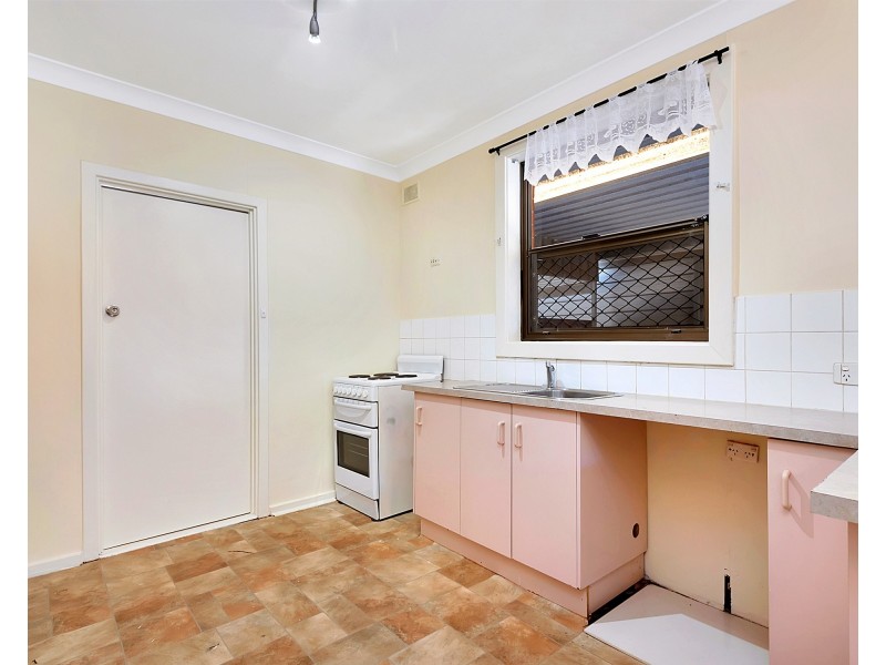 7 Southan Street, Smithfield Plains SA 5114