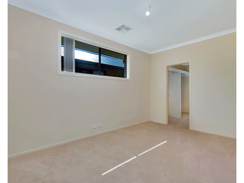 38 Cherry Avenue, Direk SA 5110