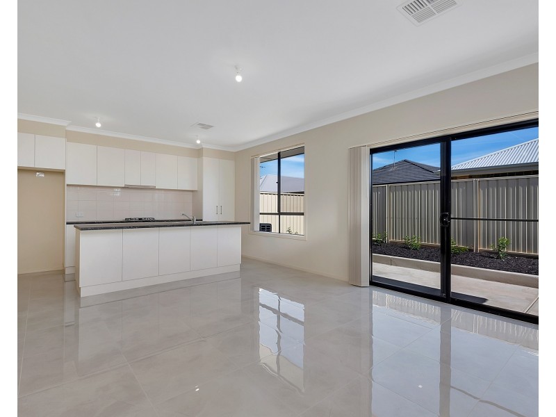 38 Cherry Avenue, Direk SA 5110