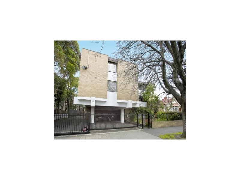 8/43 Park Street, St Kilda West VIC 3182