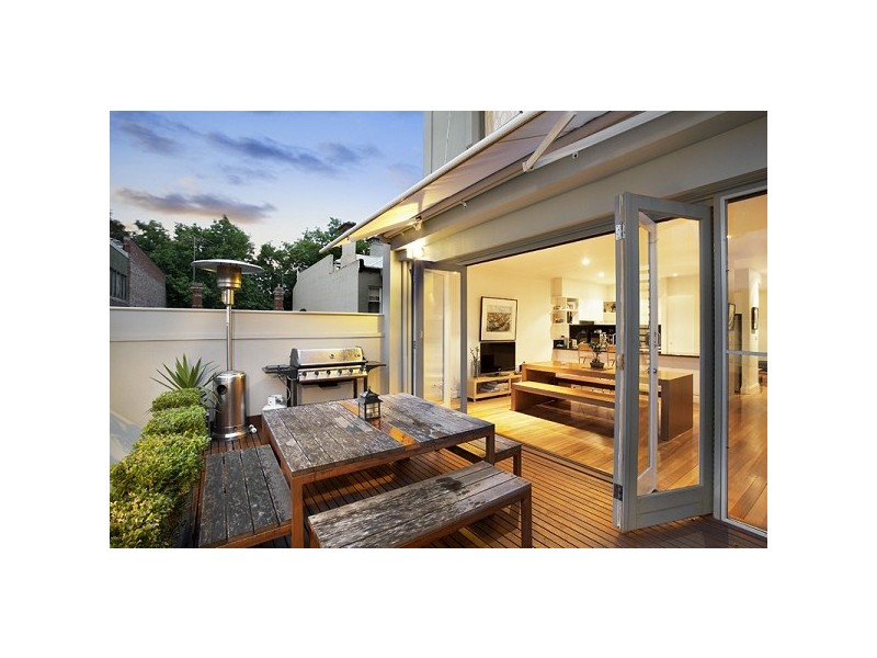 18C Loch Street, St Kilda West VIC 3182