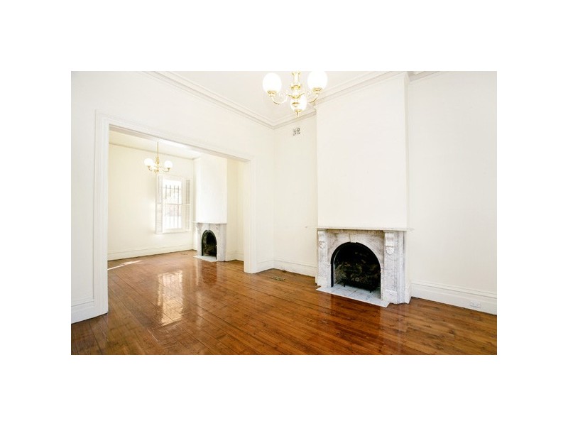 18 Mary Street, St Kilda West VIC 3182