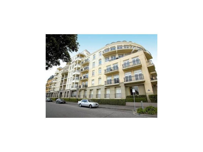 202/1 Stokes Street, Port Melbourne VIC 3207