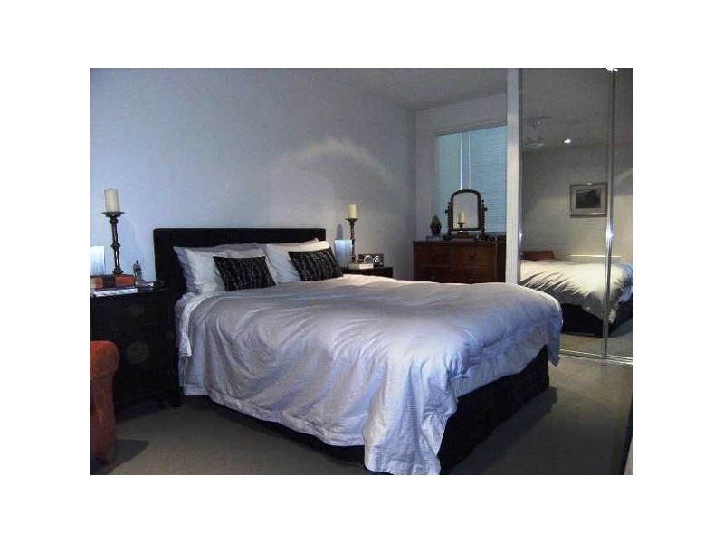 104/63 Acland Street, St Kilda VIC 3182