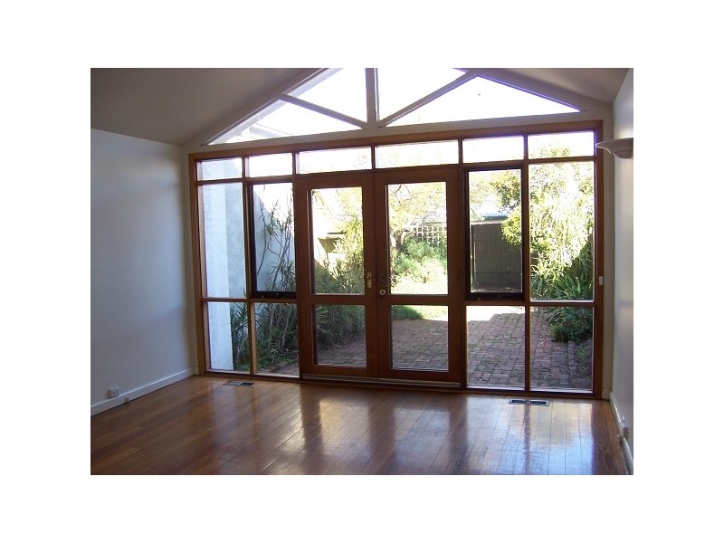 68 Barrett Street, Albert Park VIC 3206